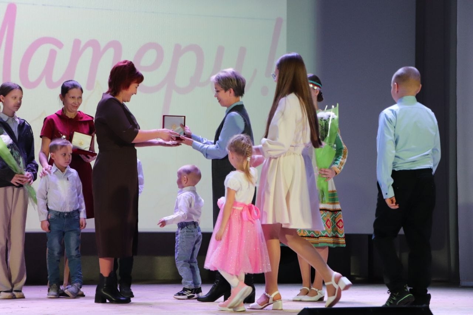 Ава-влаклан вуйнам савена